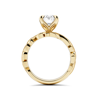 Oval Ring Setting by Noam Carver