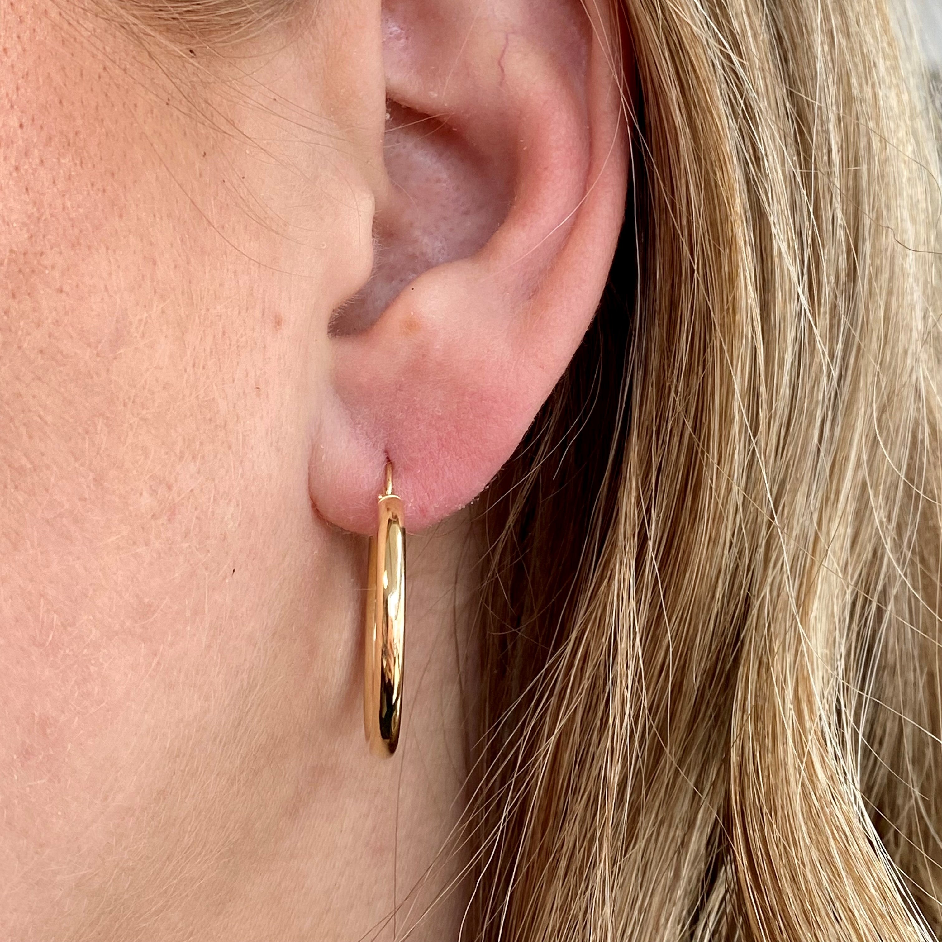 1 Inch Hoop Earrings – Perrara