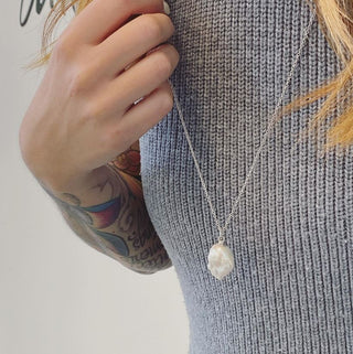 Birks Bee Chic | Large Freshwater Baroque Pearl and Silver Pendant