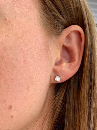 1.27TCW Diamond Studs